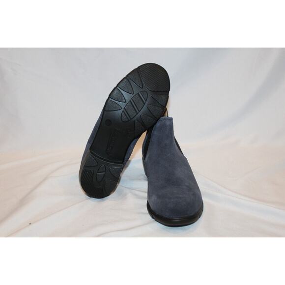 Blundstone 2174 Low Heel Short Chelsea Boots Womens‎ Size 6.5 Blue Suede… - Picture 7 of 7